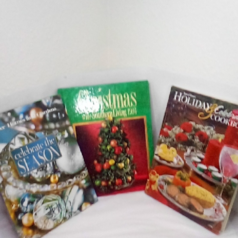 Holiday Cookbook Set with Festive Covers